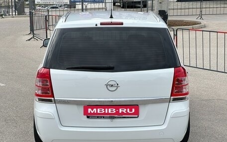 Opel Zafira B, 2014 год, 977 000 рублей, 29 фотография