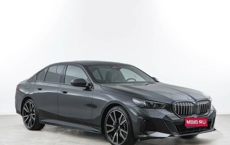 BMW 5 серия, 2023 год, 6 599 046 рублей, 1 фотография