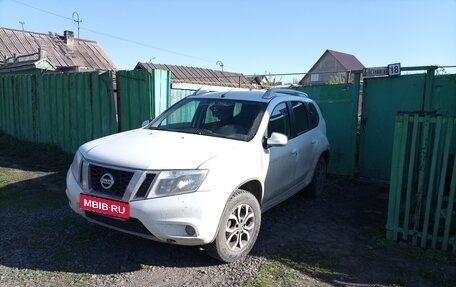 Nissan Terrano III, 2014 год, 900 000 рублей, 1 фотография