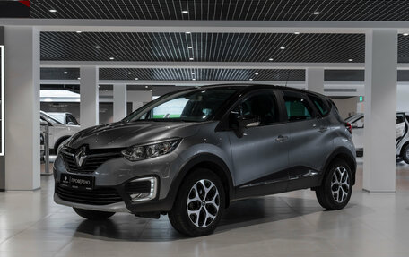 Renault Kaptur I рестайлинг, 2017 год, 1 875 000 рублей, 1 фотография