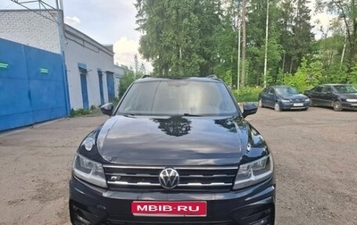 Volkswagen Tiguan II, 2021 год, 3 200 000 рублей, 1 фотография