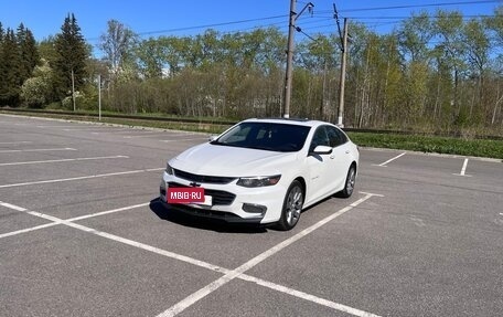 Chevrolet Malibu IX, 2017 год, 1 770 000 рублей, 4 фотография