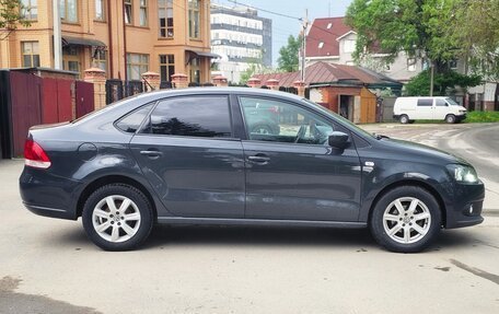 Volkswagen Polo VI (EU Market), 2010 год, 700 000 рублей, 6 фотография