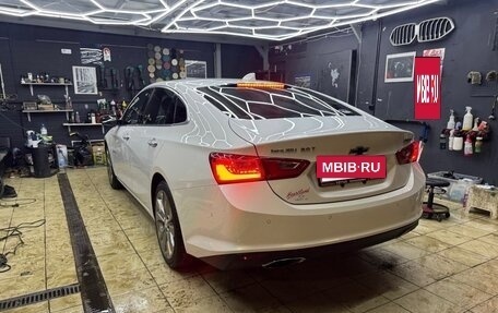 Chevrolet Malibu IX, 2017 год, 1 770 000 рублей, 15 фотография