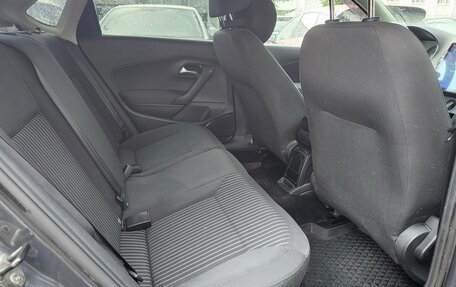 Volkswagen Polo VI (EU Market), 2010 год, 700 000 рублей, 22 фотография