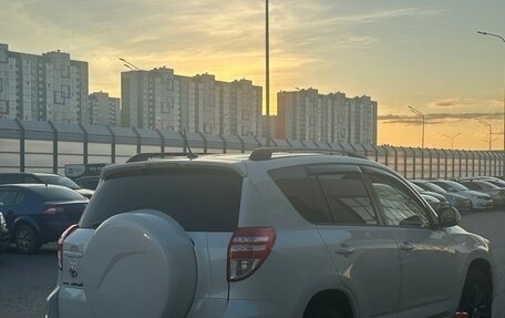 Toyota RAV4, 2012 год, 1 869 000 рублей, 4 фотография