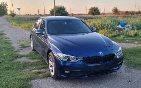 BMW 3 серия, 2018 год, 2 000 000 рублей, 2 фотография
