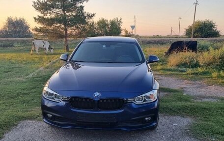 BMW 3 серия, 2018 год, 2 000 000 рублей, 3 фотография