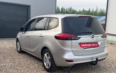 Opel Zafira C рестайлинг, 2015 год, 1 350 000 рублей, 4 фотография