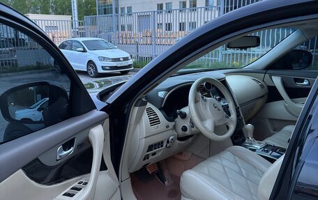Infiniti FX II, 2012 год, 2 295 000 рублей, 9 фотография