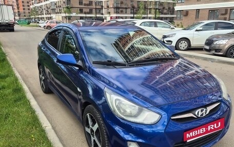 Hyundai Solaris II рестайлинг, 2011 год, 470 000 рублей, 2 фотография