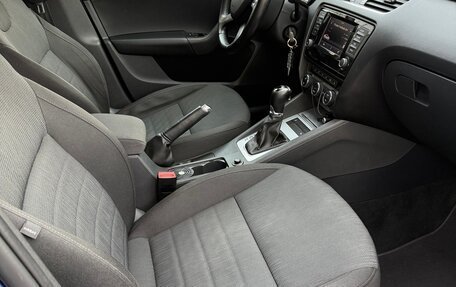 Skoda Octavia, 2015 год, 1 350 000 рублей, 11 фотография