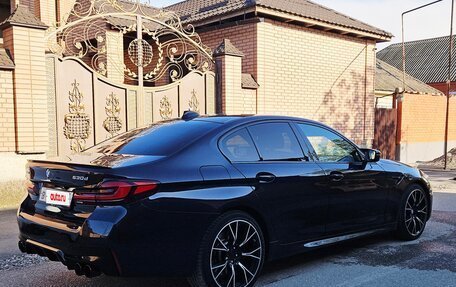 BMW 5 серия, 2020 год, 3 500 000 рублей, 2 фотография