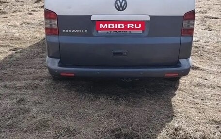Volkswagen Caravelle T5, 2005 год, 1 450 000 рублей, 4 фотография