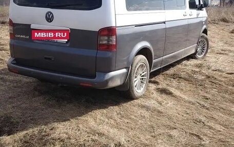 Volkswagen Caravelle T5, 2005 год, 1 450 000 рублей, 5 фотография