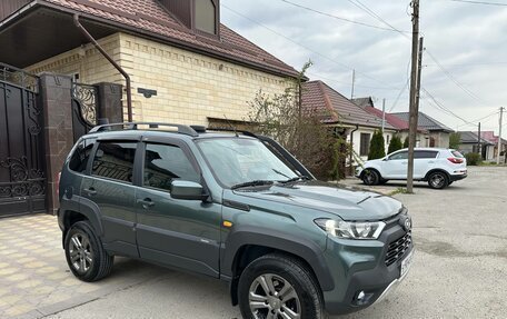 Chevrolet Niva I рестайлинг, 2009 год, 590 000 рублей, 8 фотография
