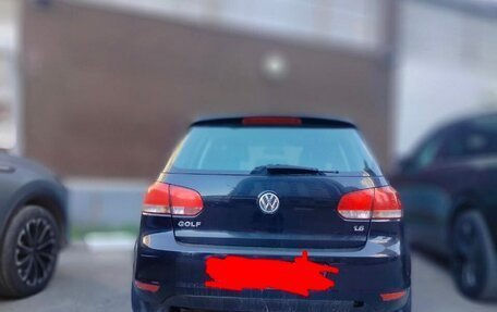 Volkswagen Golf VI, 2010 год, 900 000 рублей, 2 фотография