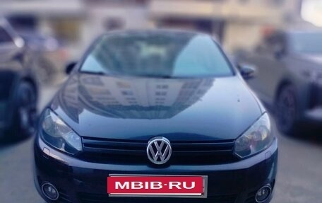 Volkswagen Golf VI, 2010 год, 900 000 рублей, 4 фотография