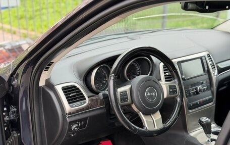 Jeep Grand Cherokee, 2012 год, 1 650 000 рублей, 12 фотография
