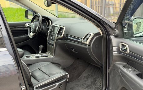 Jeep Grand Cherokee, 2012 год, 1 650 000 рублей, 26 фотография