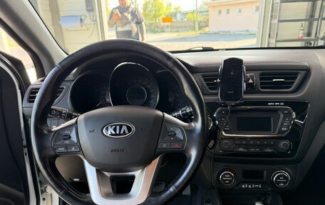 KIA Rio III рестайлинг, 2014 год, 1 100 000 рублей, 8 фотография
