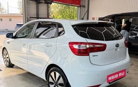 KIA Rio III рестайлинг, 2014 год, 1 100 000 рублей, 4 фотография