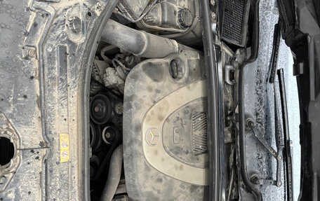 Mercedes-Benz R-Класс, 2012 год, 1 490 000 рублей, 2 фотография