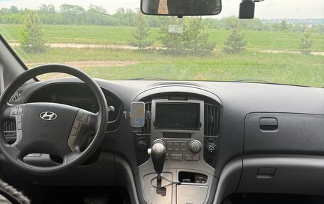 Hyundai Grand Starex Grand Starex I рестайлинг 2, 2012 год, 2 400 000 рублей, 5 фотография