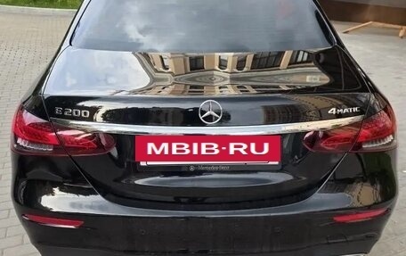 Mercedes-Benz E-Класс, 2020 год, 4 400 000 рублей, 4 фотография