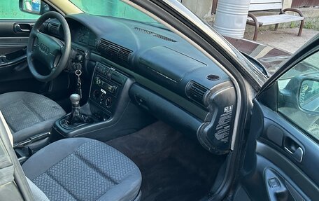 Audi A4, 1997 год, 245 000 рублей, 9 фотография