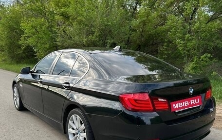 BMW 5 серия, 2011 год, 1 700 000 рублей, 3 фотография