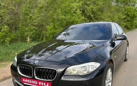 BMW 5 серия, 2011 год, 1 700 000 рублей, 2 фотография
