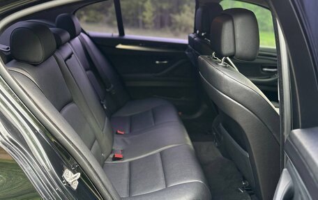 BMW 5 серия, 2011 год, 1 700 000 рублей, 16 фотография