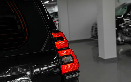 Toyota Land Cruiser Prado 150 рестайлинг 2, 2020 год, 5 250 000 рублей, 29 фотография
