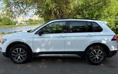 Volkswagen Tiguan II, 2019 год, 2 400 000 рублей, 3 фотография