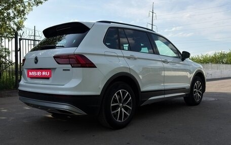 Volkswagen Tiguan II, 2019 год, 2 400 000 рублей, 6 фотография