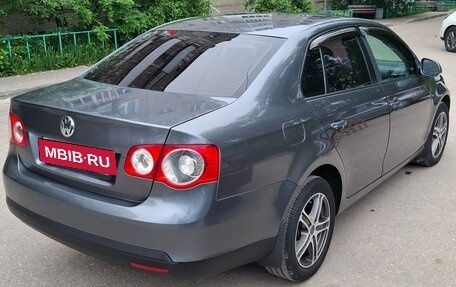 Volkswagen Jetta VI, 2008 год, 600 000 рублей, 3 фотография