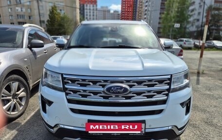 Ford Explorer VI, 2018 год, 2 250 000 рублей, 6 фотография