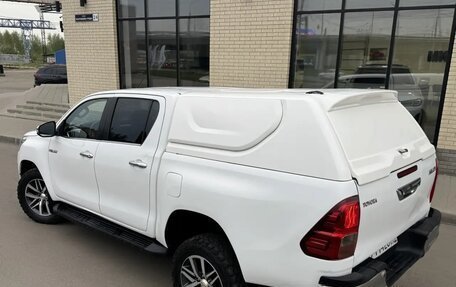 Toyota Hilux VIII, 2015 год, 2 550 000 рублей, 5 фотография