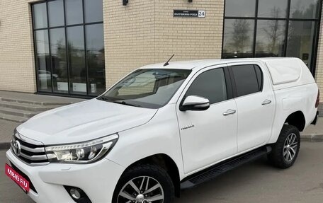 Toyota Hilux VIII, 2015 год, 2 550 000 рублей, 2 фотография
