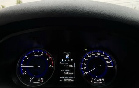 Toyota Hilux VIII, 2015 год, 2 550 000 рублей, 30 фотография