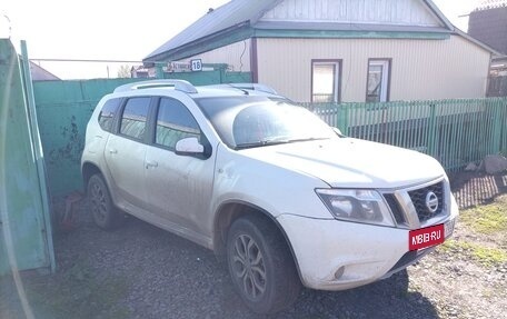 Nissan Terrano III, 2014 год, 900 000 рублей, 4 фотография