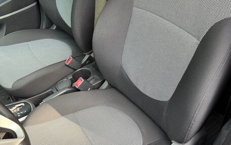Hyundai Solaris II рестайлинг, 2012 год, 830 000 рублей, 13 фотография
