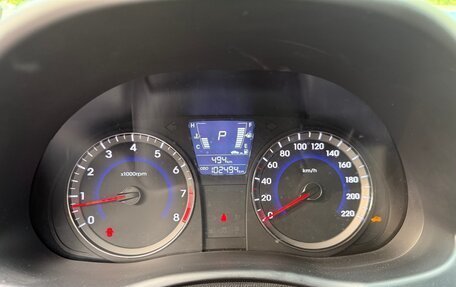 Hyundai Solaris II рестайлинг, 2012 год, 830 000 рублей, 20 фотография