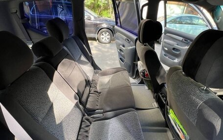 Toyota Land Cruiser Prado 120 рестайлинг, 2008 год, 1 900 000 рублей, 17 фотография