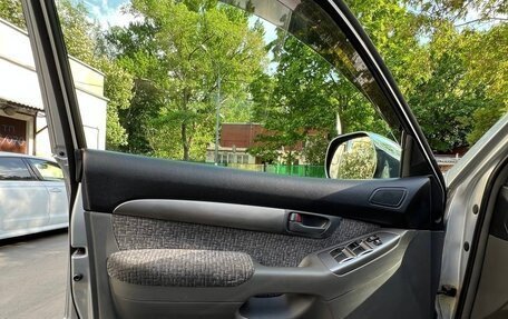 Toyota Land Cruiser Prado 120 рестайлинг, 2008 год, 1 900 000 рублей, 35 фотография