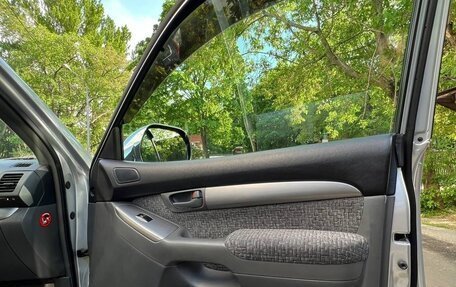 Toyota Land Cruiser Prado 120 рестайлинг, 2008 год, 1 900 000 рублей, 38 фотография
