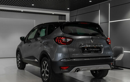 Renault Kaptur I рестайлинг, 2017 год, 1 875 000 рублей, 4 фотография