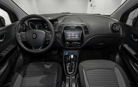 Renault Kaptur I рестайлинг, 2017 год, 1 875 000 рублей, 8 фотография