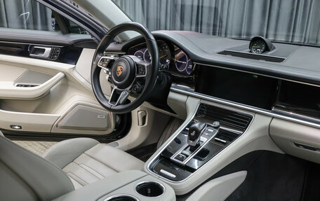 Porsche Panamera II рестайлинг, 2019 год, 8 250 000 рублей, 11 фотография